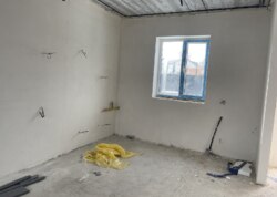 ������ 2 ����������� ��������� � ������� �� 1.5 ����� ���� 14