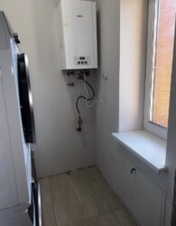 Продаж 2 поверхового будинку з верандою і ділянкою на 3 сотки фото 28 Продаж 2 поверхового будинку з верандою і ділянкою на 3 сотки фото 28