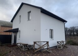 ������ 2 ����������� ������� ������� � ������� �� 10 ����� ���� 2