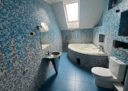 ������ 2 ����������� ������� � ������� �� 5 ����� ���� 49