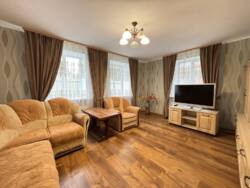 Продаж 1 поверхового будинку в місті Гнівань з ремонтом, меблями, технікою та гаражем, розташованим на ділянці 6.8 соток фото 1 Продаж 1 поверхового будинку в місті Гнівань з ремонтом, меблями, технікою та гаражем, розташованим на ділянці 6.8 соток фото 1