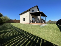 Продам новий будинок в Зарванцях фото 10 Продам новий будинок в Зарванцях фото 10