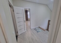 ������ 2 ����������� �������� � ������� �� 3 ����� ���� 9