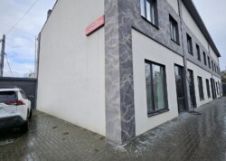 Продаж 2 поверхового таунхауса з ділянкою на 1.5 сотки фото 2 Продаж 2 поверхового таунхауса з ділянкою на 1.5 сотки фото 2