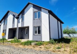 ������ 2 ����������� �������� � ������� �� 3 ����� ���� 10