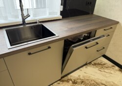 Продаж 2 поверхового таунхауса з ділянкою на 1.5 сотки фото 25 Продаж 2 поверхового таунхауса з ділянкою на 1.5 сотки фото 25