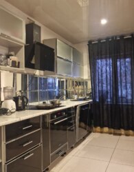 ������ 2 ����������� ������� � ������� �� 4 �����, 100 ��. �, 3 ������, �� ����. ��������� ���� 23