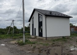 Продаж 2 поверхового будинку з ділянкою на 4 сотки фото 12 Продаж 2 поверхового будинку з ділянкою на 4 сотки фото 12