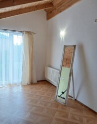 ������ 2 ����������� ��������� � ������� �� 2.5 ����� ���� 10