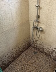  2      10 , 178 . , 5 ,  .   18  8