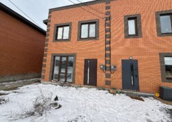 Продаж 2 поверхового дуплекса з ділянкою на 1.3 сотки фото 6 Продаж 2 поверхового дуплекса з ділянкою на 1.3 сотки фото 6