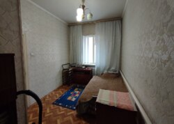 ������ 2 ����������� ������� � ������� �� 6 �����, 150 ��. �, 6 ����� ���� 25