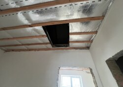 ������ 2 ����������� ��������� � ������� �� 1.5 ����� ���� 1