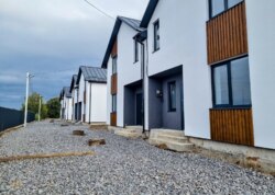 ������ 2 ����������� �������� � ������� �� 2 ����� ���� 14