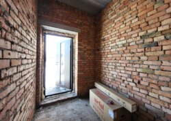 ������ 2 ����������� ��������� � ������� �� 1.5 ����� ���� 5