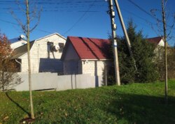 Продаж 1 поверхового будинку з верандою і ділянкою на 10 соток, 156 кв. м, 4 кімнати, на вул. Євгена Чикаленка фото 38 Продаж 1 поверхового будинку з верандою і ділянкою на 10 соток, 156 кв. м, 4 кімнати, на вул. Євгена Чикаленка фото 38