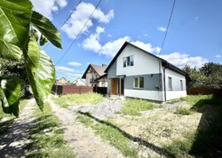 ������ 2 ����������� ������� � ������� �� 4 �����, 130 ��. �, 4 ������, �� ���� ������� ���� 4