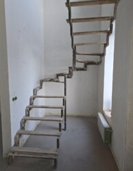  2      2   7