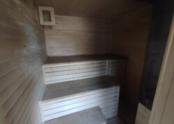 ������ 2 ����������� ������� � ������� �� 10 �����, 250 ��. �, 5 ����� ���� 20