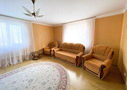 Продаж 2 поверхового будинку з гаражем і ділянкою на 4.08 сотки фото 32 Продаж 2 поверхового будинку з гаражем і ділянкою на 4.08 сотки фото 32