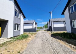 ������ 2 ����������� �������� � ������� �� 3 ����� ���� 42