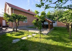 Продаж 2 поверхового будинку з гаражем і ділянкою на 4.08 сотки фото 15 Продаж 2 поверхового будинку з гаражем і ділянкою на 4.08 сотки фото 15
