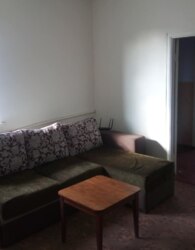 Продаж 1 поверхового будинку з верандою і ділянкою на 14 соток, 102.3 кв. м, 3 кімнати, на вул. Островського фото 3 Продаж 1 поверхового будинку з верандою і ділянкою на 14 соток, 102.3 кв. м, 3 кімнати, на вул. Островського фото 3