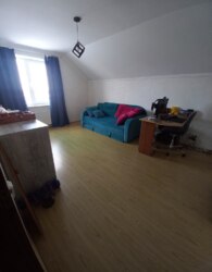 ������ 2 ����������� ������� � ������� �� 6 �����, 213.2 �� ���� 10