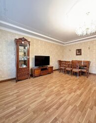 Продаж 2 поверхового будинку з верандою і ділянкою на 8 соток фото 16 Продаж 2 поверхового будинку з верандою і ділянкою на 8 соток фото 16