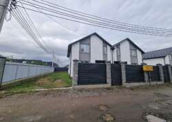 ������ 2 ����������� �������� � ������� �� 3 ����� ���� 5