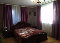 Продаж 1 поверхового будинку з верандою і ділянкою на 10 соток, 156 кв. м, 4 кімнати, на вул. Євгена Чикаленка фото 32 Продаж 1 поверхового будинку з верандою і ділянкою на 10 соток, 156 кв. м, 4 кімнати, на вул. Євгена Чикаленка фото 32