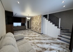 Продаж 2 поверхового таунхауса з ділянкою на 1.5 сотки фото 28 Продаж 2 поверхового таунхауса з ділянкою на 1.5 сотки фото 28