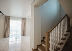 ������ 2 ����������� �������� � ������� �� 2.5 ����� ���� 47