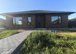  1      5 , 98 . , 3 ,  .   20