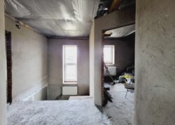 ������ 2 ����������� ������� � ������� �� 18 ����� ���� 27