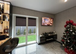 ������ 2 ����������� ��������� � ������� �� 1.5 ����� ���� 13