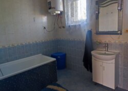 ������ 2 ����������� ������� � �������� � ������� �� 10 �����, 276 ��. �, 5 �����, �� ���. ���������� ���� 12