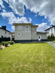 Сучасний сімейний будинок у Байківцях (передмістя Тернополя) фото 3 Сучасний сімейний будинок у Байківцях (передмістя Тернополя) фото 3