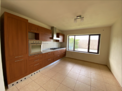 Продам трех-уровневый дом в пригороде Харькова, пгт. Берёзовка, 15 минут езды по идеальной новой дороге от ст.м. Холодная гора. Высокий, Южный! фото 4 Продам трех-уровневый дом в пригороде Харькова, пгт. Берёзовка, 15 минут езды по идеальной новой дороге от ст.м. Холодная гора. Высокий, Южный! фото 4