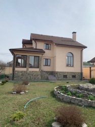 Продам уютный 2х эт.дом 300м2,уч.15 сот, ул.Луговая 17, Большая Даниловка,7 мин. М.Героев Труда фото 3 Продам уютный 2х эт.дом 300м2,уч.15 сот, ул.Луговая 17, Большая Даниловка,7 мин. М.Героев Труда фото 3