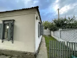   , ,   5