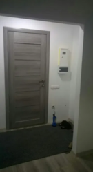   , ,   7