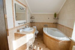 Продається будинок Вінниця, Вінницька, Старе місто фото 19 Продається будинок Вінниця, Вінницька, Старе місто фото 19