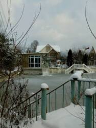 Продам дом на берегу озера. Осокорки. Дарницкий район, 5 км метро Славутич фото 3 Продам дом на берегу озера. Осокорки. Дарницкий район, 5 км метро Славутич фото 3