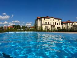 Продам дом 330кв.м. в закрытом котеджном городке, с Подгорцы, Обуховский район, Днепровское шосе, до Центра Киева - 20км фото 1 Продам дом 330кв.м. в закрытом котеджном городке, с Подгорцы, Обуховский район, Днепровское шосе, до Центра Киева - 20км фото 1