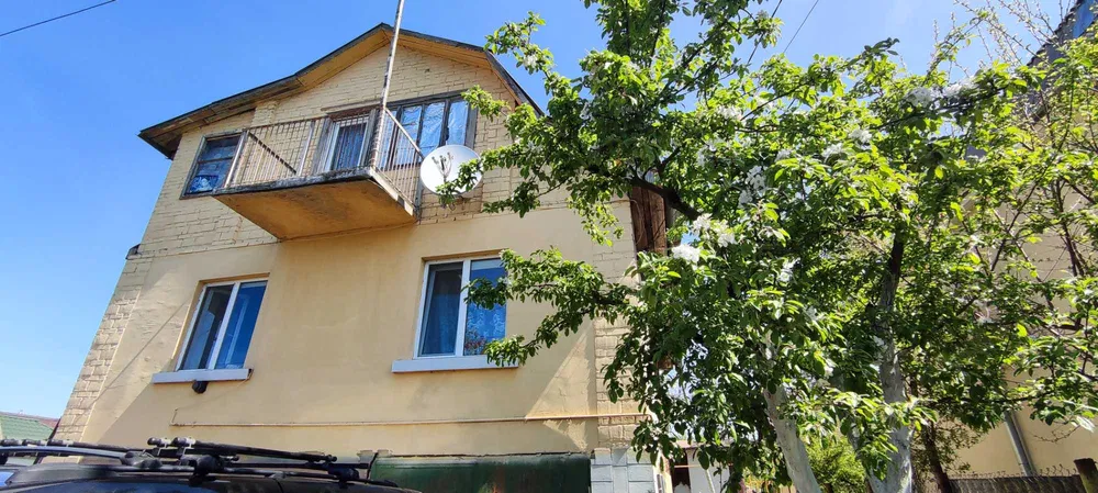 Продам будинок с.Пороскотень. Камін,гараж,сауна,газ,пічка фото 1 Продам будинок с.Пороскотень. Камін,гараж,сауна,газ,пічка фото 1