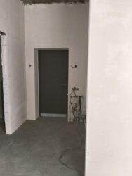  %       .  4