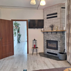 Без % продам будинок с.Крюківщина. Газ,молодий сад,камін фото 14 Без % продам будинок с.Крюківщина. Газ,молодий сад,камін фото 14