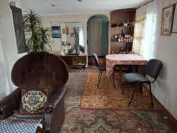 Продам будинок с.Королівка,Макарівський р-н. Газ,колодязь,погріб,літня кухня фото 4 Продам будинок с.Королівка,Макарівський р-н. Газ,колодязь,погріб,літня кухня фото 4