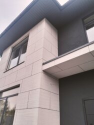  %       .  3